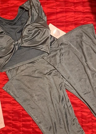 Conjunto, état: Neuf avec étiquette, taille: M / 38 / 10, 15,00 €, 16,45 € Protection acheteurs incluse