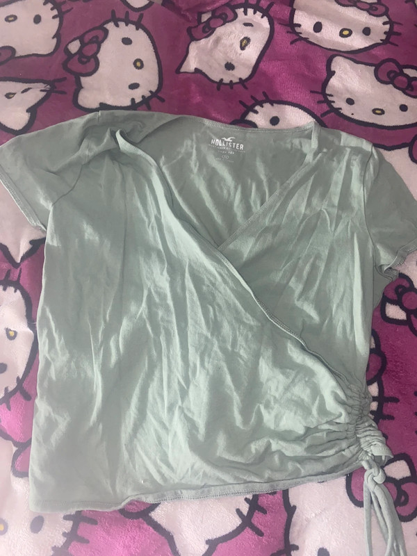 Green wrapped cropped shirt 1