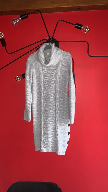 Robe pull Cache Cache