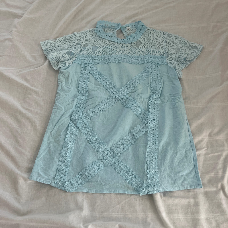 Blue crochet sleeve blouse 1