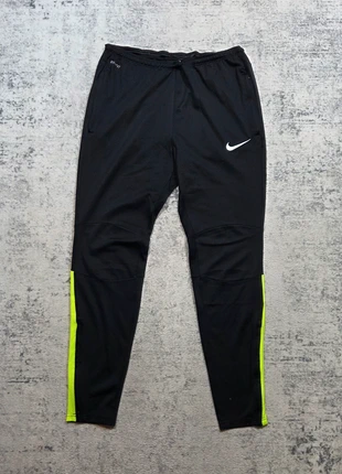 Jogging Nike Dri-Fit Noir M Bandes Vert Fluo Running Training Vintage, brand: Nike, condition: Very good, size: M, €39.95, €42.65 includes Buyer Protection Pro