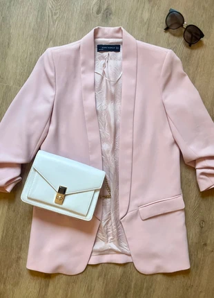 Veste blazer rose pale Zara XS, marque: Zara, état: Très bon état, taille: XS / 34 / 6, 15,00 €, 16,45 € Protection acheteurs incluse