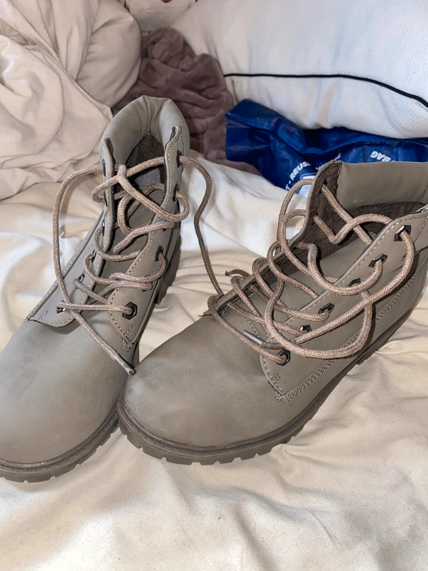 Khaki on sale boots primark