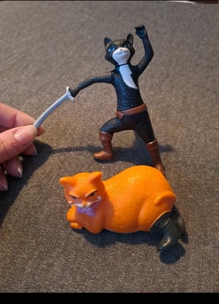 Lot de deux chats potté kitty et chat orange, condition: Good, size: 9-12 months / 74 cm, €2.50, €3.33 includes Buyer Protection