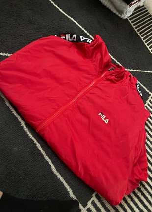 Veste fila, marque: FILA, état: Neuf sans étiquette, taille: S, 2,00 €, 2,80 € Protection acheteurs incluse