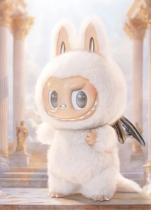 Labubu The Monsters Zimomo Angel In Clouds Poupée en vinyle, brand: POPMART, condition: Very good, size: 3 years / 98 cm, €270.00, €284.20 includes Buyer Protection Pro