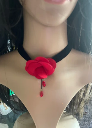 Ras de cou, velours, rose, rouge, breloque neuf, marke: Noir, zustand: Neu, 9,00 €, 10,15 € inklusive Vinted-Käuferschutz