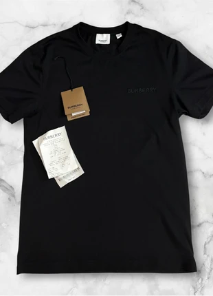 T-shirt burberry noir, brand: Burberry, condition: Very good, size: XS, €100.00, €105.70 includes Buyer Protection