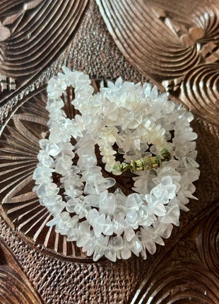 Collier ancien en cristal de roche – Années 50 – Pierres naturelles, merk: Vintage Boutique, staat: Heel goed, € 18,00, € 19,60 inclusief Kopersbescherming