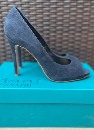 Escarpins bleu marine Mani per DonnaPiu, brand: Donna Piu', condition: New with tags, size: 39, €60.00, €63.70 includes Buyer Protection