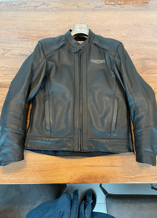 Chaqueta moto cordura triumph original.Talla M protectores Chaqueta moto cordura triumph original.Talla M protectores