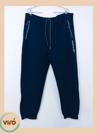 Oct -20% / Envío 24h Jogger Azul Marino Reebok, marca: Reebok, estado: Bueno, tamaño: L, 9,90 €, 11,10 € Protección al comprador incluida