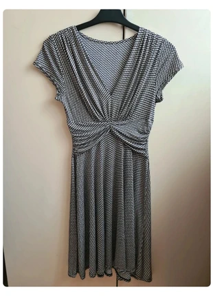 Robe midi près du corps taille M, zustand: Sehr gut, größe: M / 38 / 10, 1,00 €, 1,75 € inklusive Vinted-Käuferschutz
