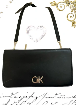 Bolso elegante calvin klein, marca: Calvin Klein, estado: Nuevo sin etiquetas, 45,00 €, 47,25 € Protección al comprador incluida