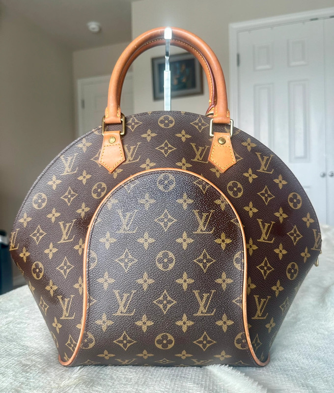 Authentic Louis Vuitton Monogram Ellipse MM 3