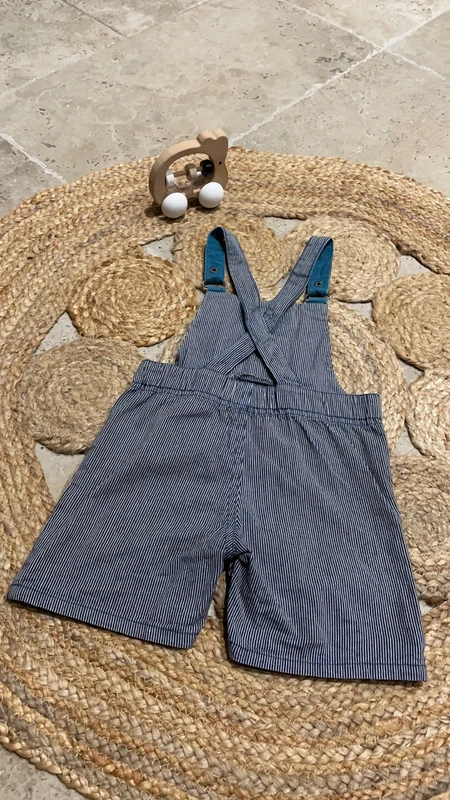 Salopette short 18 mois - photo numéro 2