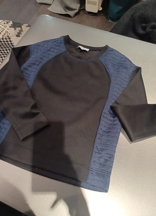 Pull sweat bi-colore Sandro taille 1 (36), marque: Sandro, état: Très bon état, taille: S / 36 / 8, 8,00 €, 9,10 € Protection acheteurs incluse