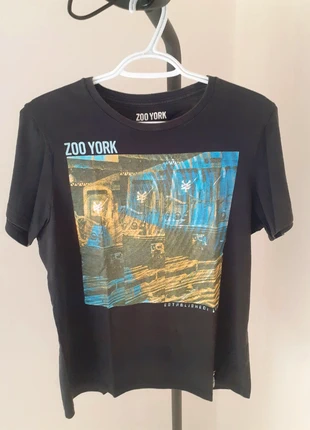 Zoo York 2009 Vintage T-Shirt Size S Small, brand: Zoo York, condizioni: Buone, taglia: S, €4.99, €5.94 include la Protezione acquisti