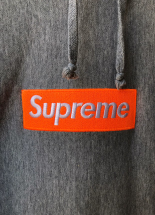 Fw17 supreme 2025 box logo