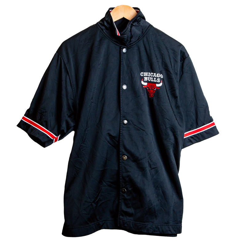 STARTER, Tops, Vintage Chicago Bulls Button Up Jersey