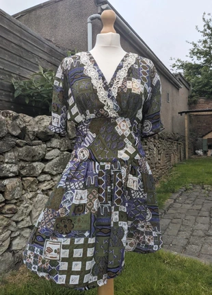 Vintage patterned mini dress, brand: Vintage Dressing, condition: Satisfactory, size: M / 10, £12.00, £13.30 includes Buyer Protection