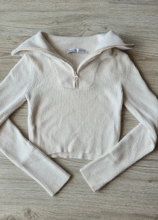 White Zip Collar Sweater Top Bershka, marca: Bershka, estado: Muito bom, tamanho: M / 38 / 10, €15.00, €16.45 inclui Proteção do Comprador