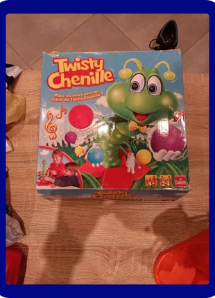 Twisty chenille, brand: Goliath, condizioni: Buone, €8.00, €9.10 include la Protezione acquisti