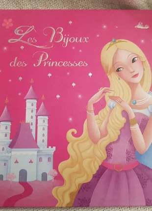 Livre Les bijoux des Princesses, brand: Pierre de Soleil, condizioni: Buone, €2.00, €2.80 include la Protezione acquisti