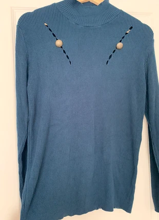 Pull boutonné, staat: Heel goed, maat: M / 38 / 10, € 4,00, € 4,90 inclusief Kopersbescherming