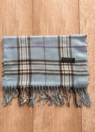 Écharpe Burberry Bleu Clair - Plaid Noir Blanc Violet - Franges - 100% Laine, marke: Burberry, zustand: Sehr gut, 27,00 €, 29,05 € inklusive Vinted-Käuferschutz