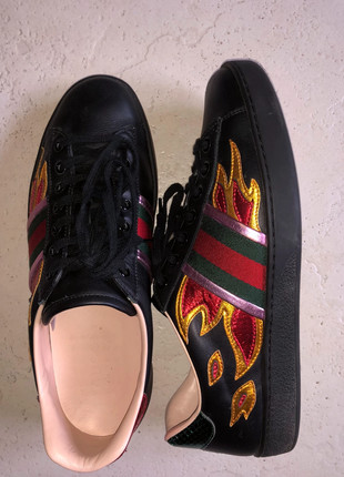 Gucci sale flames black