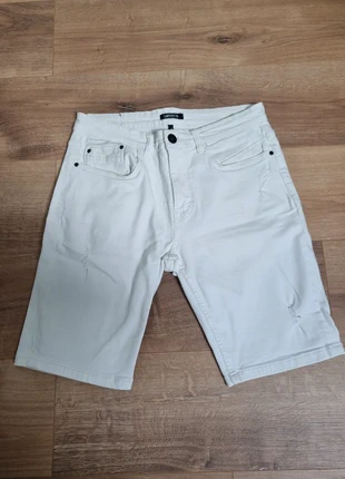 Short en jean Liberto,Taille 40, en parfait état, brand: Liberto, condition: Very good, size: W31, €9.00, €10.15 includes Buyer Protection