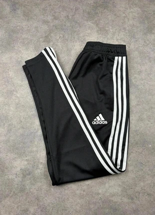 Jogging Adidas | Taille S | Couleur Noir, brand: adidas, condition: Very good, size: S, €12.50, €13.83 includes Buyer Protection Pro