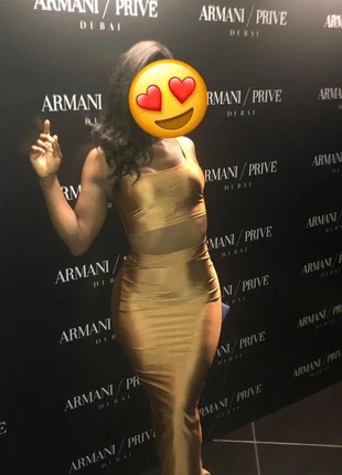 Ensemble jupe doré, merk: Fashion Nova, staat: Heel goed, maat: S / 36 / 8, € 12,00, € 13,30 inclusief Kopersbescherming