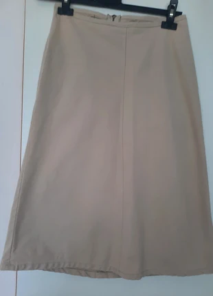 Jupe beige, merk: Jennyfer, staat: Heel goed, maat: S / 36 / 8, € 3,00, € 3,85 inclusief Kopersbescherming