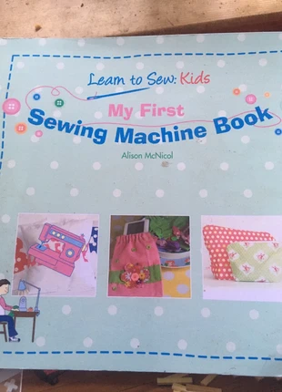 Livre anglais couture enfant, estado: Muito bom, €2.00, €2.80 inclui Proteção do Comprador