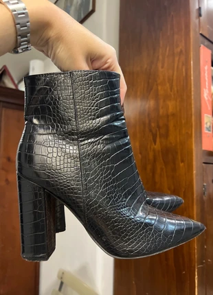 Tronchetto nero, marke: Fashion, zustand: Sehr gut, größe: 40, 12,50 €, 13,83 € inklusive Vinted-Käuferschutz