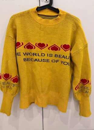 Yellow Sweater – Very Cozy and Warm, brand: CM, condizioni: Ottime, taglia: XL / IT 46 / EU 42, €6.00, €7.00 include la Protezione acquisti