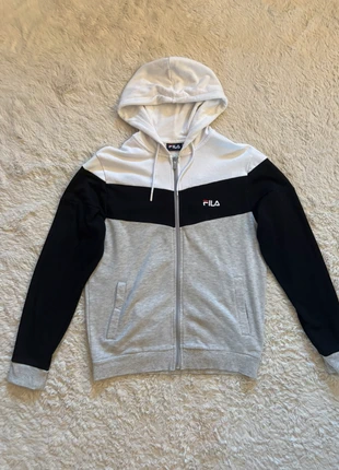 Casaco Fila, brand: FILA, condizioni: Nuovo senza cartellino, taglia: M, €7.00, €8.05 include la Protezione acquisti