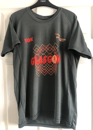 Grey 10k Great Scottish Run Finishers Top, L, brand: 10k, condition: New without tags, size: L, £1.50, £2.28 includes Buyer Protection