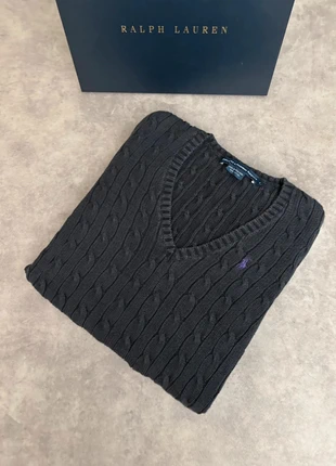 Pull col V Ralph Lauren noir logo violet femme taille M, marque: Ralph Lauren, état: Très bon état, taille: M / 38 / 10, 42,00 €, 44,80 € Protection acheteurs incluse