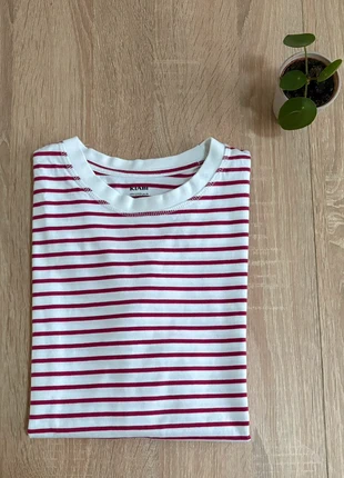Tee-shirts à rayure rose et blanche Kiabi Taille M, marque: Kiabi, état: Neuf sans étiquette, taille: M / 38 / 10, 11,50 €, 12,78 € Protection acheteurs incluse
