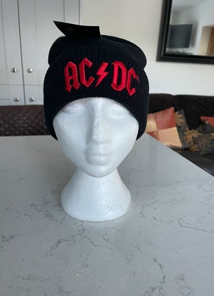 AC/DC Beanie, brand: AC/DC, condition: New with tags, size: One size, €20.00, €21.70 includes Buyer Protection