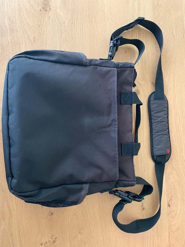 Bolso carrito bebe negro Skip Hop y cambiador Vinted