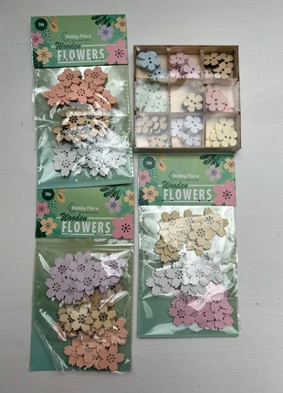 Lot de fleurs en bois, condition: New with tags, €3.00, €3.85 includes Buyer Protection