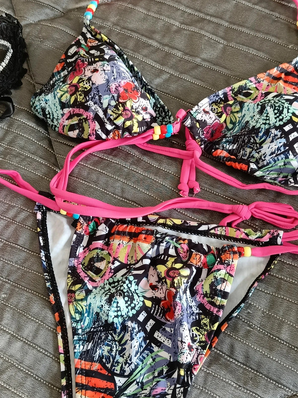 Bikini floral com missangas M 3