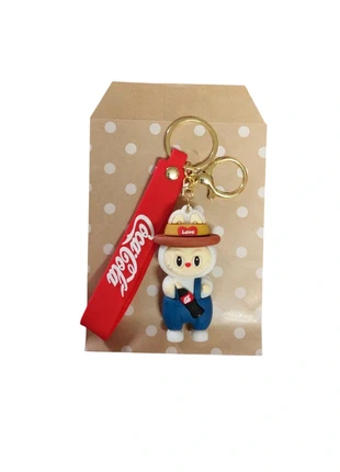 Porte-clés Labubu Coca-Cola avec pochette cadeau, marque: labubu, état: Neuf avec étiquette, 6,99 €, 8,04 € Protection acheteurs (Pro) incluse