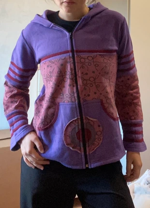 Felpa vintage Made in Nepal, brand: Vintage Dressing, condizioni: Ottime, taglia: M / IT 42 / EU 38, €9.00, €10.15 include la Protezione acquisti