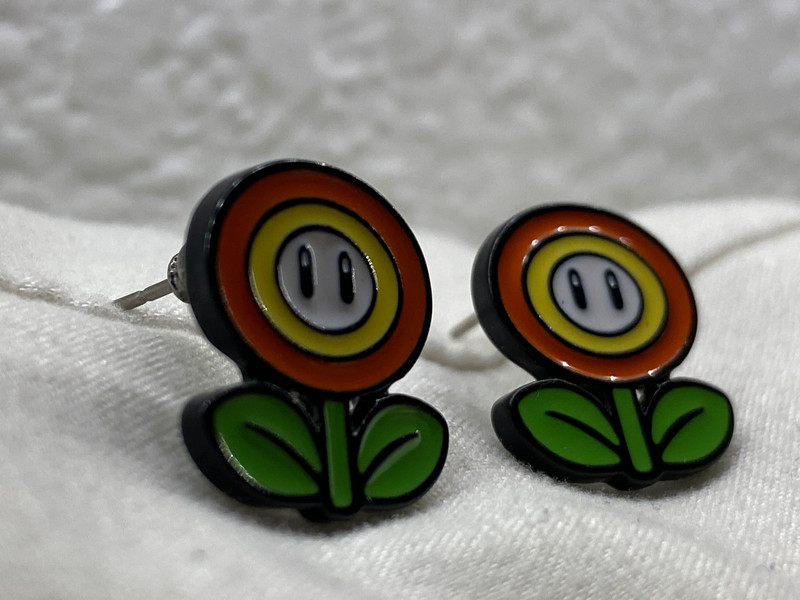 Nintendo Super Mario Bros. Flower Power Earrings 3