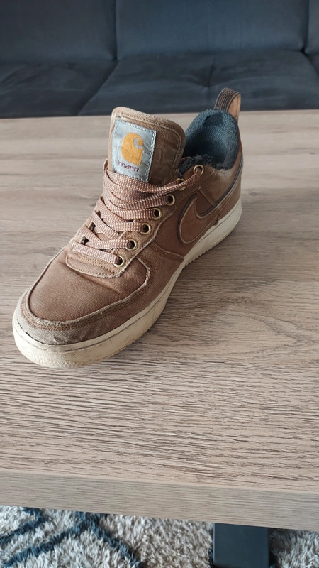 Chaussure Nike collaboration carhartt - Vinted